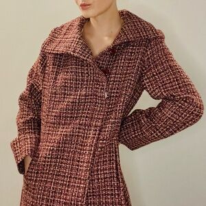Pink 2000s tweed 1950s / 1960s look coat with luxe concealed buttons